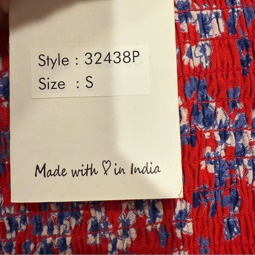 NWT Japan Red & Blue Floral Casual Sleeveless Top Size Small - Picture 7 of 8